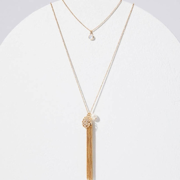 NWT LOFT Gold Filigree, Pearl & Tassel Layered 32" Necklace - Picture 2 of 10
